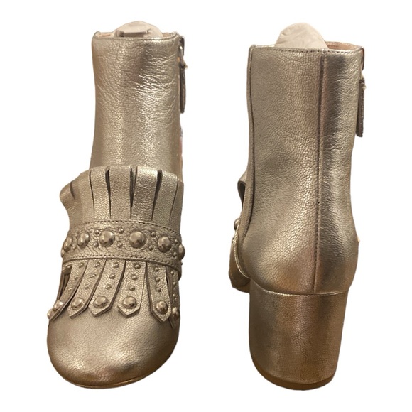 Nine West Silver Heel Booties w/ Silver Hardware Never Worn - Picture 3 of 3